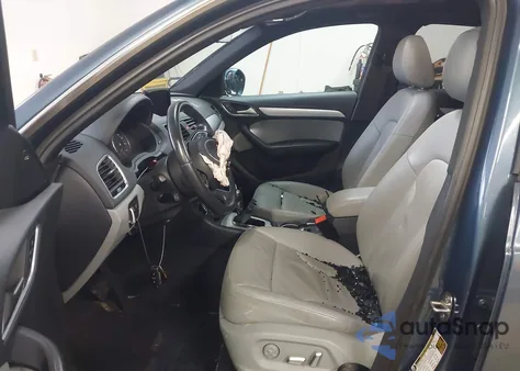 2018 Audi Q3 2.0T Premium/2.0T Sport Premium z USA, uszkodzony, nr VIN WA1JCCFS4JR021205